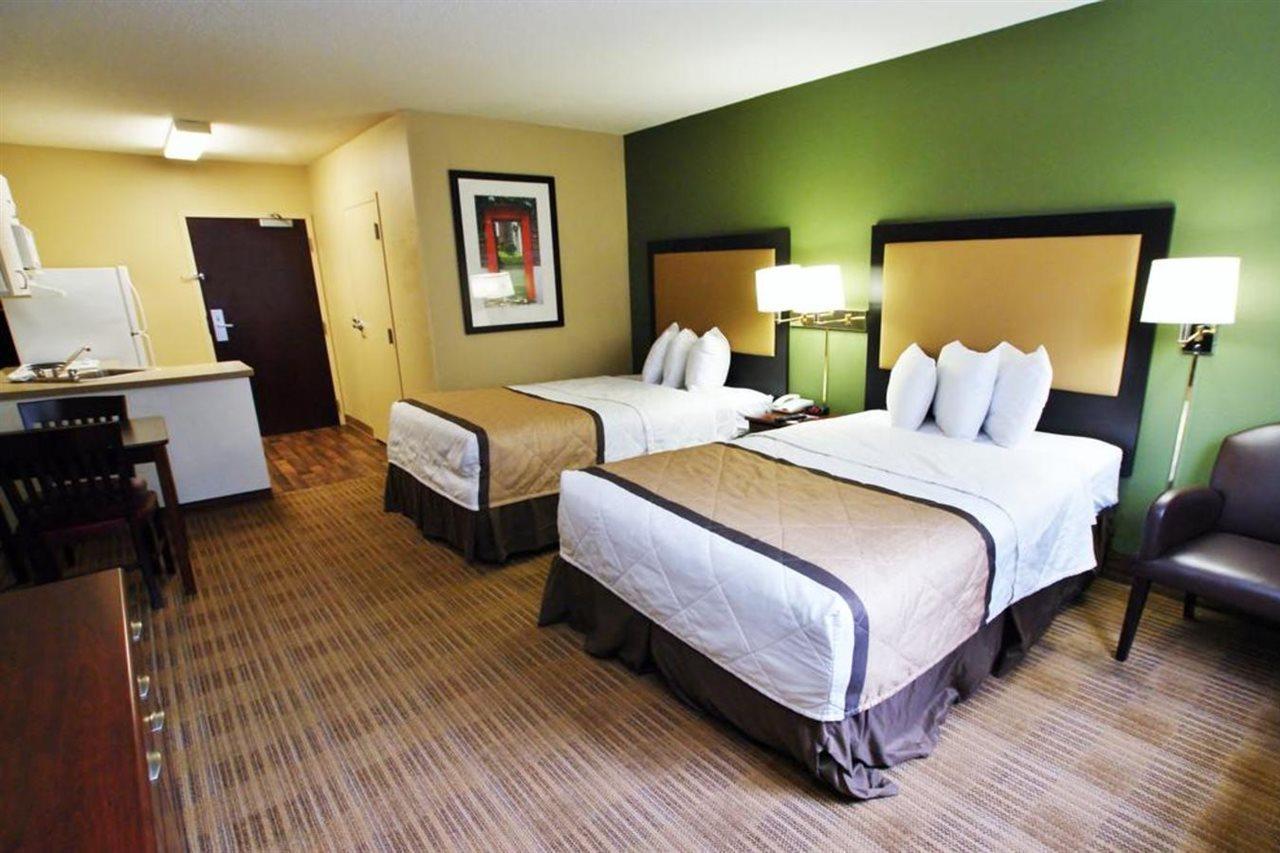 Extended Stay America Suites - Santa Barbara - Calle Real Goleta Buitenkant foto