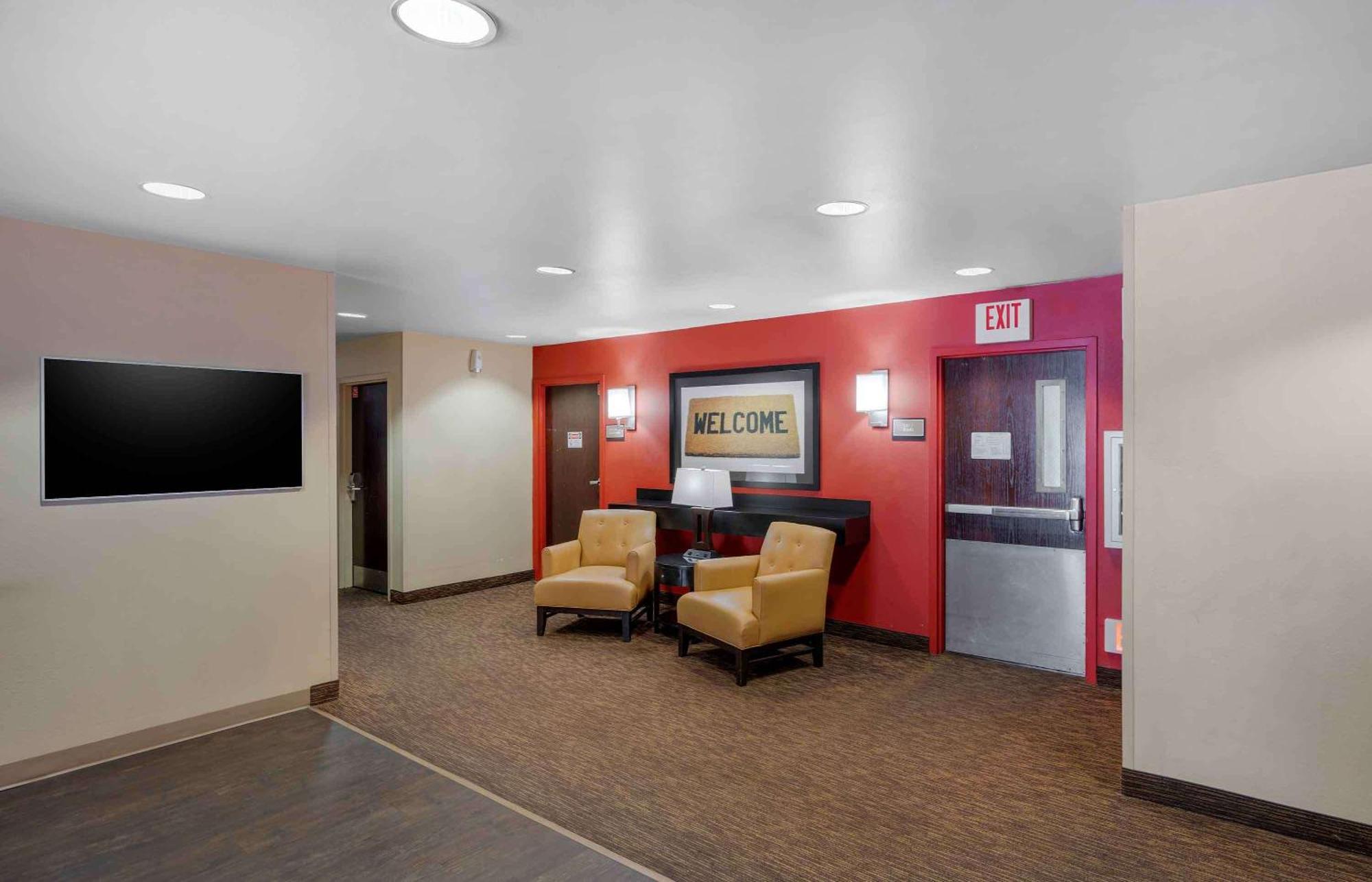Extended Stay America Suites - Santa Barbara - Calle Real Goleta Buitenkant foto