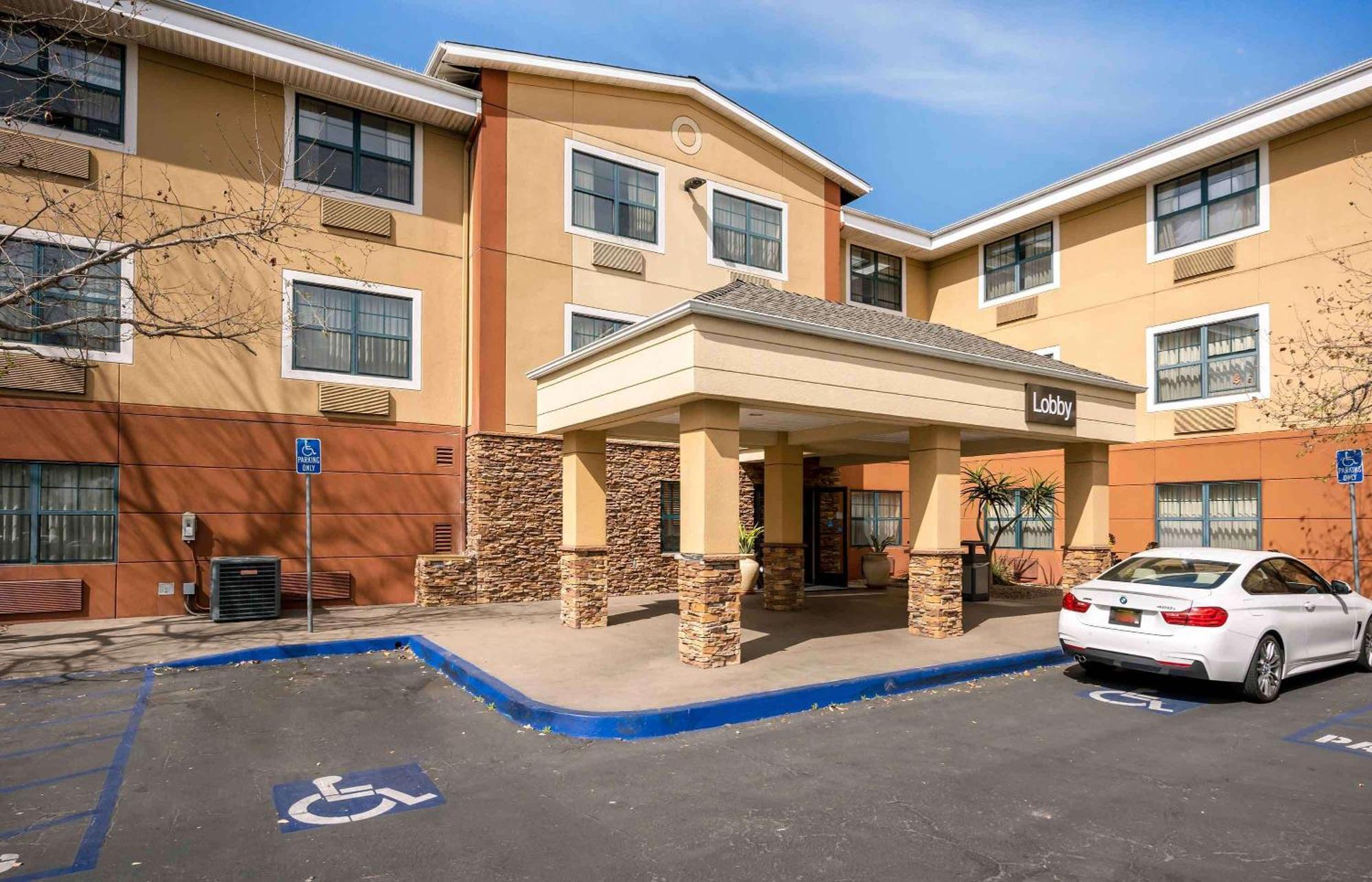 Extended Stay America Suites - Santa Barbara - Calle Real Goleta Buitenkant foto